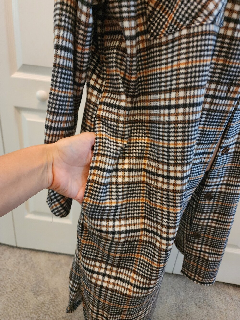 Lagenlook Checked Plaid Longline Shacket Shirt Jacket - Brown, Black & Cream - Picture 4 of 9